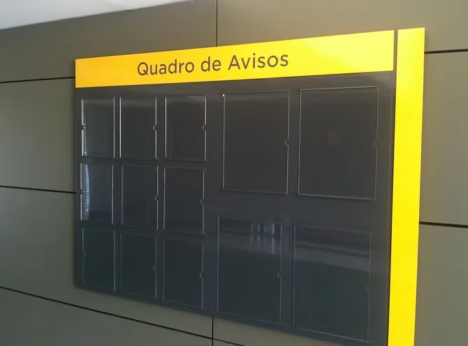 Quadro de aviso