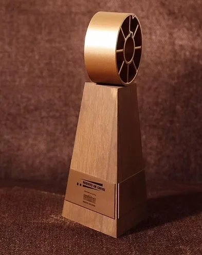 Troféu em acrílico