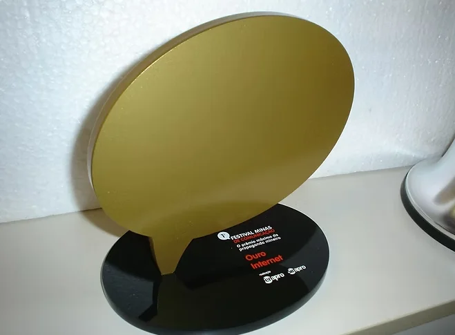 Troféu em acrílico