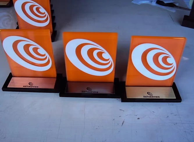 Troféu em acrílico