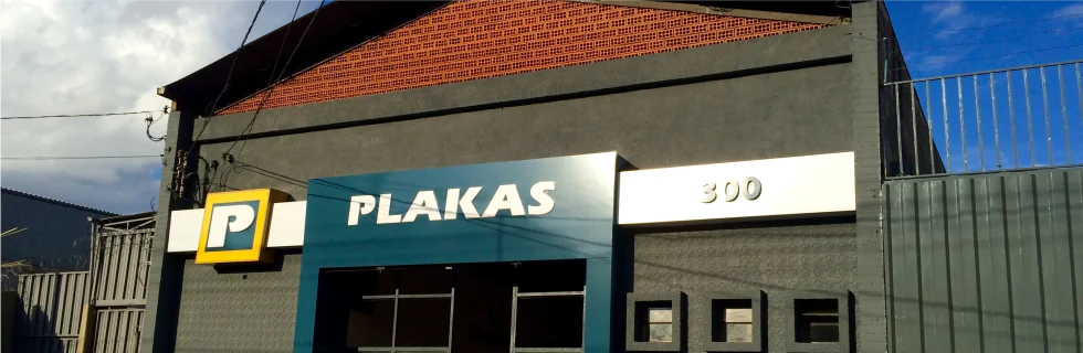 PLAKAS INDUSTRIA E COMERCIO LTDA